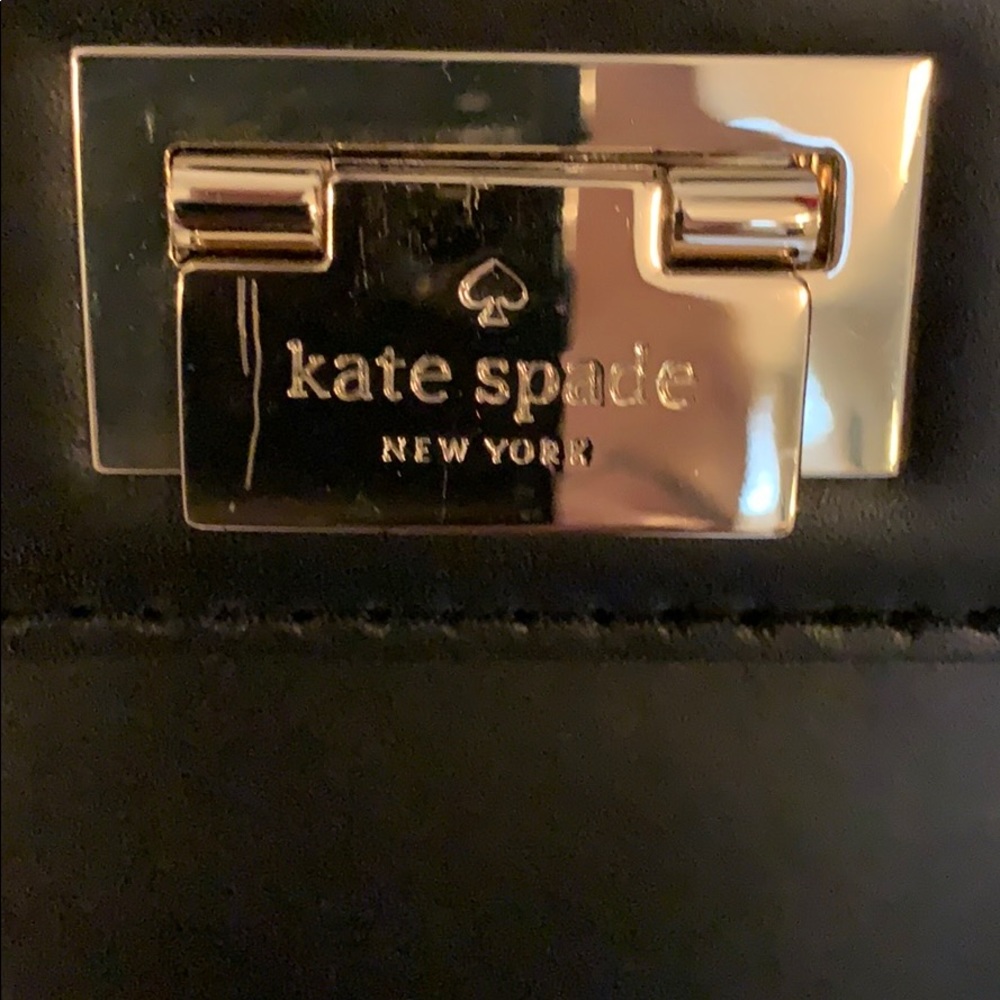 Kate Spade bag. - Picture 2 of 7